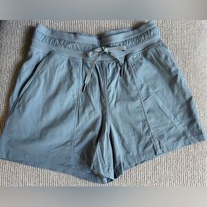 Lululemon Dance Studio High Rise 3.5 Inch Inseam Sz 6